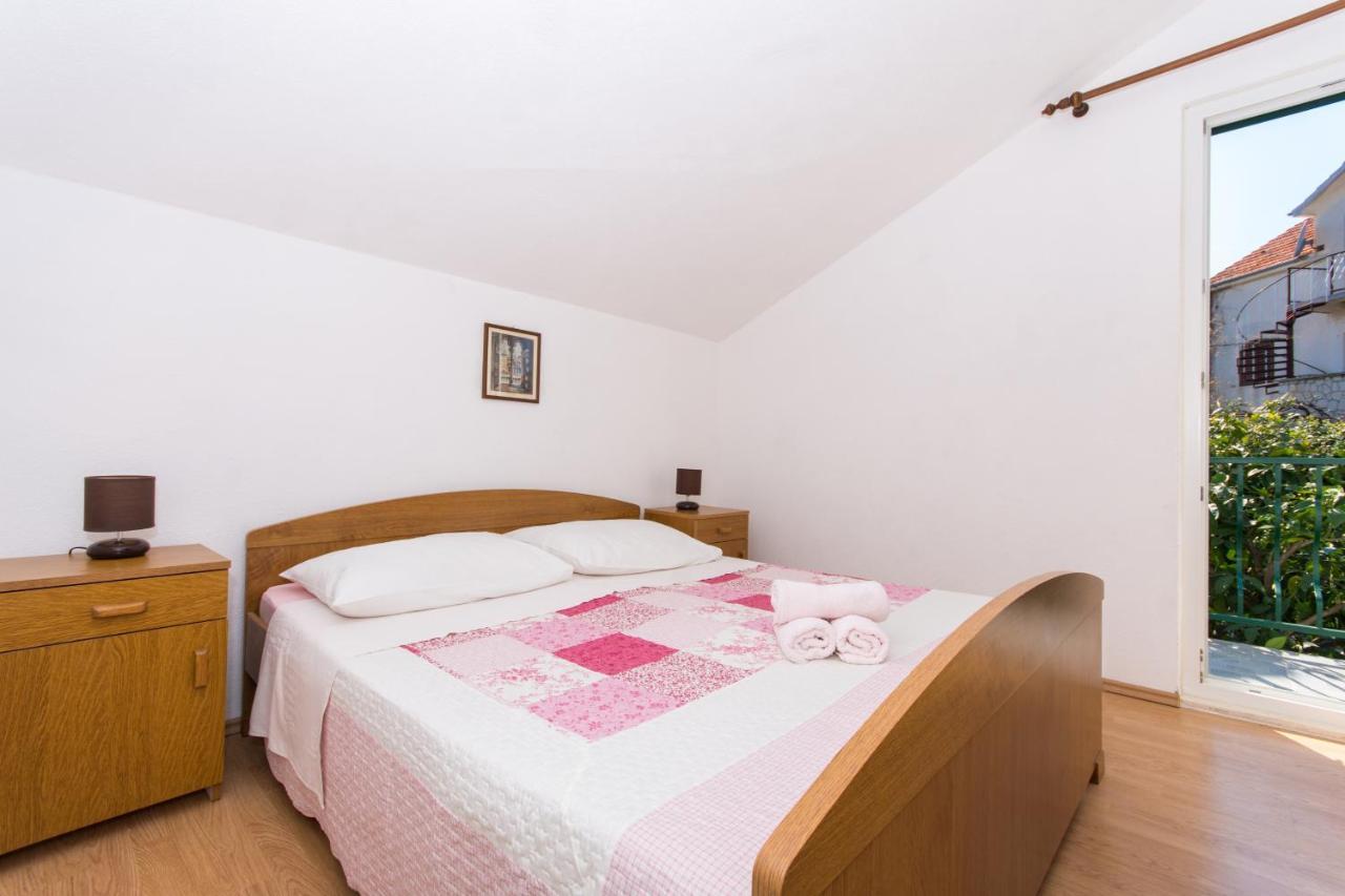 Apartments By The Sea Slatine, Ciovo - 1126 Trogir Exterior photo